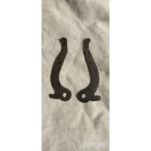 Paire de plaque pour pistolet Le fran�ais (682)