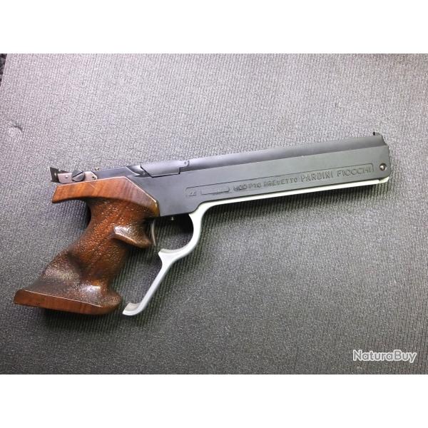 Pardini P10 - Pistolet � air pr� comprim� (PCA) - droitier - 4.5mm - RARE et COLLECTOR