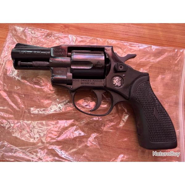 Arminius HW 9 FL � Revolver double-charge 9 mm Flobert � Tr�s bon �tat