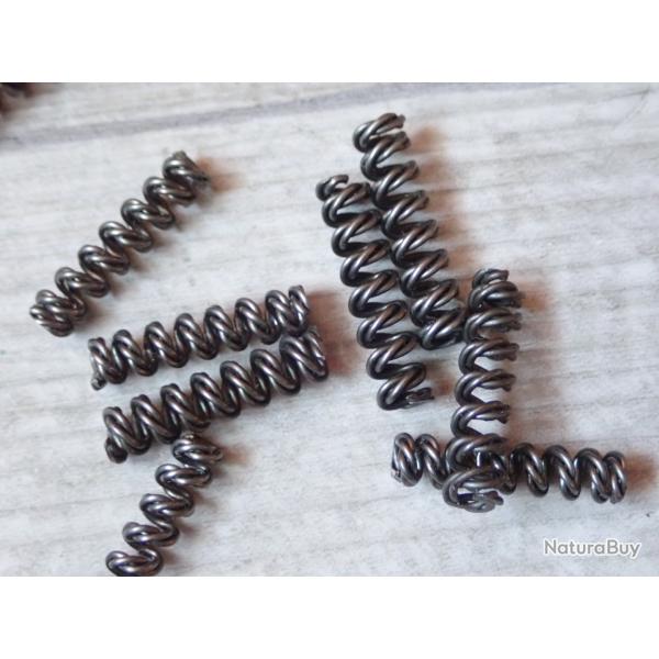 Ressort pour pistolet parabellum, fusil suisse ? Pour percuteur ?