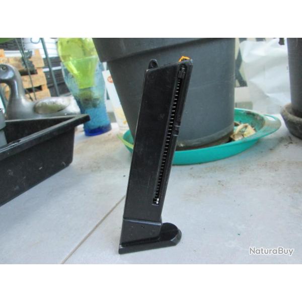 Chargeur KWC/Cybergun 4505 /4506/ firepower airsoft manuel (b)