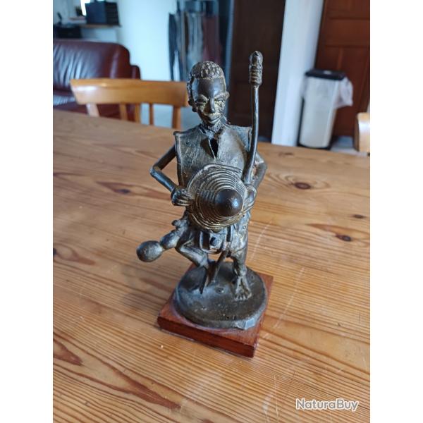 Bronze Africain " Personnage du B�nin "