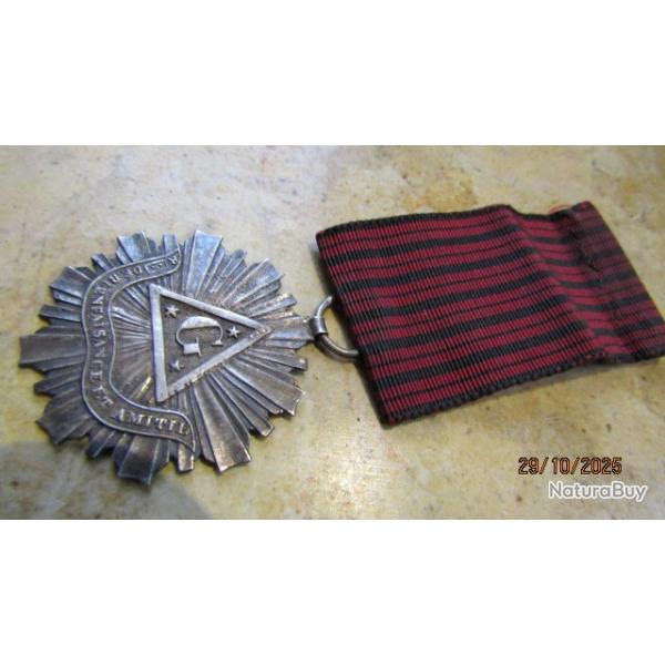M�daille R.L. Bienfaisance et Amiti� Orient de Lyon. ma�onnique Ma�on