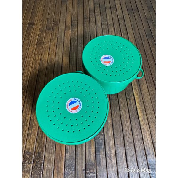 LOT DEUX BO�TE ASTICOTS WATER QUEEN FABRICATION FRAN�AISE 110 mm Neuf