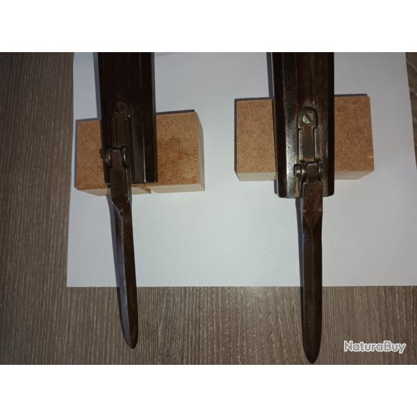 PAIRE de Pistolets revolvers � broches type Lefaucheux avec ba�onnette pliable