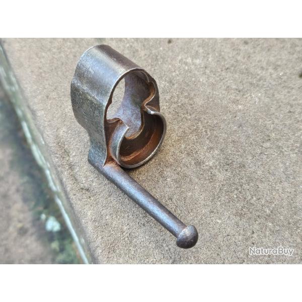 Embouchoir d'origine de fusil Berthier 07 15 et d�riv�s