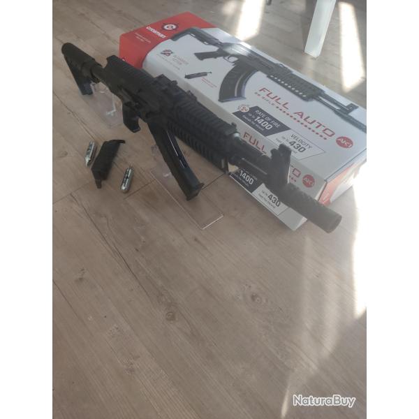 + 2 capsules co2 + 1 distributeur+ notice  RELOAD CARABINE AK1 CO2 FULL AUTO BB'S 4.5 3J CROSMAN