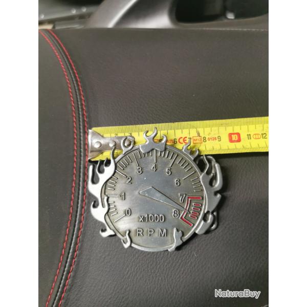 Boucle de ceinturon compte tour