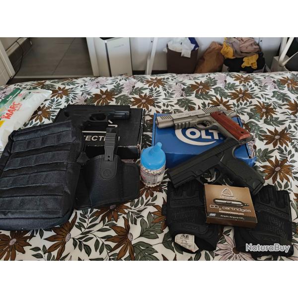 Collection airsoft de r�plique de poings plus �quipements