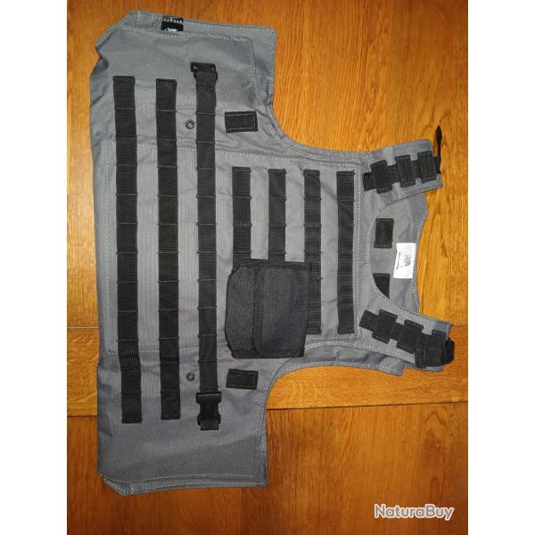 Gilet tactique avec protections balistiques NIJ IIIA