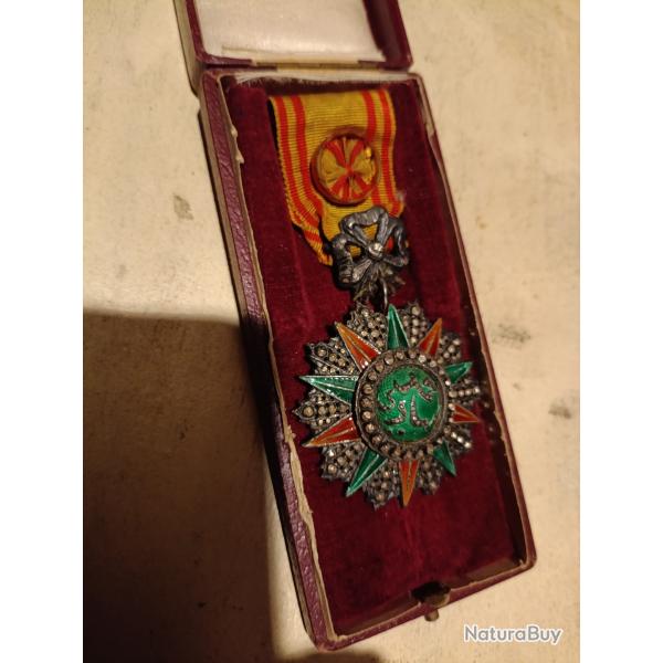 M�daille du m�rite tunisienne