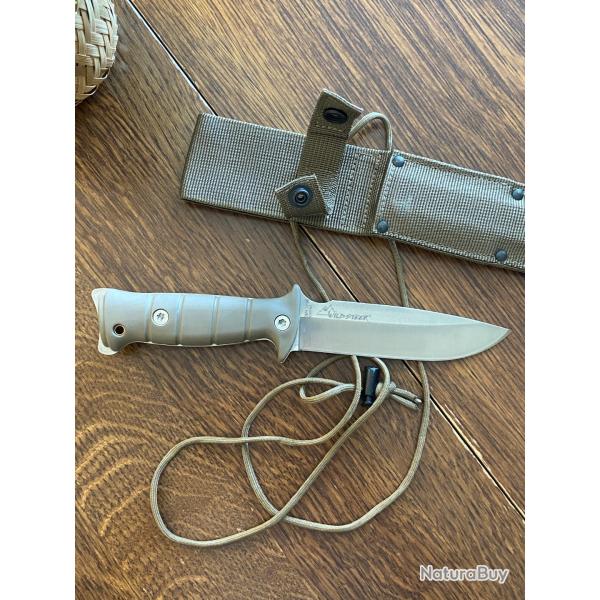 Couteau tactique TARASCO OUTDOOR Coyote bushcraft Neuf