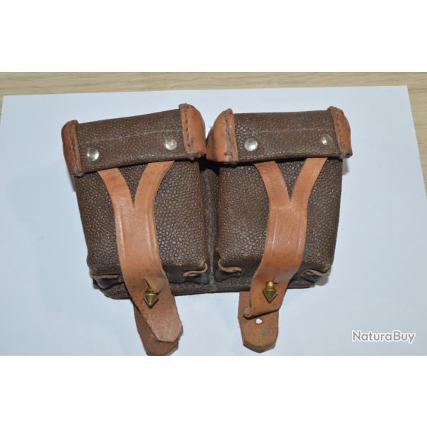 Cartouchi�res Mosin Nagant  1891-30, md 1938 et md 1944. Cartouchi�re (10)