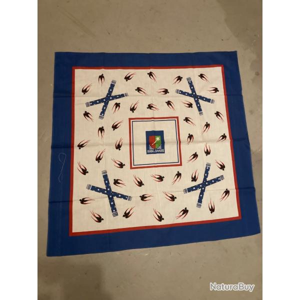 Foulard 1ere arm�e fran�aise " Rhin et Danube " comm�moratif en soie.