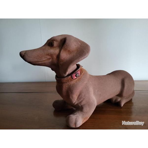 CHIEN  " TECKEL " PENDULAIRE Anne 1960 ..