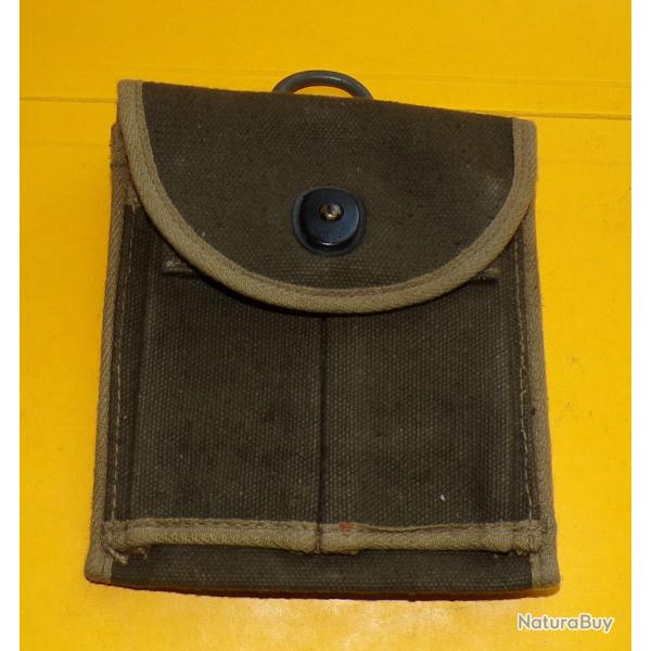 PORTE MAGASINS POUR USM1 EN TISSU RECONDITIONNE POUR L'ARMEE FRANCAISE, MODELE AVEC PASSANT POUR LE