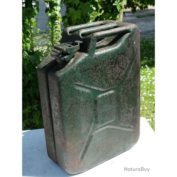 W/|D Jerrican britannique w&w 1943 - provenance Normandie 1944 - BRA25JBR002