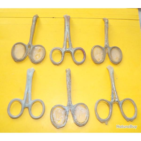 SERVICE DE SANTE : LOT DE 6 PETITES PINCES DU SERVICE DE SANTE DE L'ARMEE FRANCAISE , FABRICATION FR