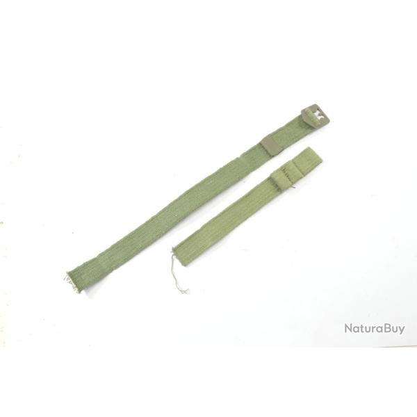 El�ments de jugulaires de casque lourd US M1 post-WW2 avec une attache sur les deux.