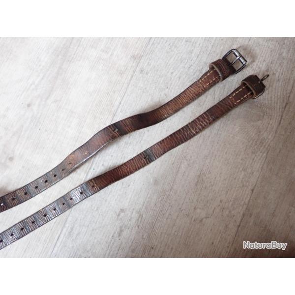 2 sangles, lanires en cuir pour brellage, sac poils, havresac Suisse. Pour couverture, gamelle (2)