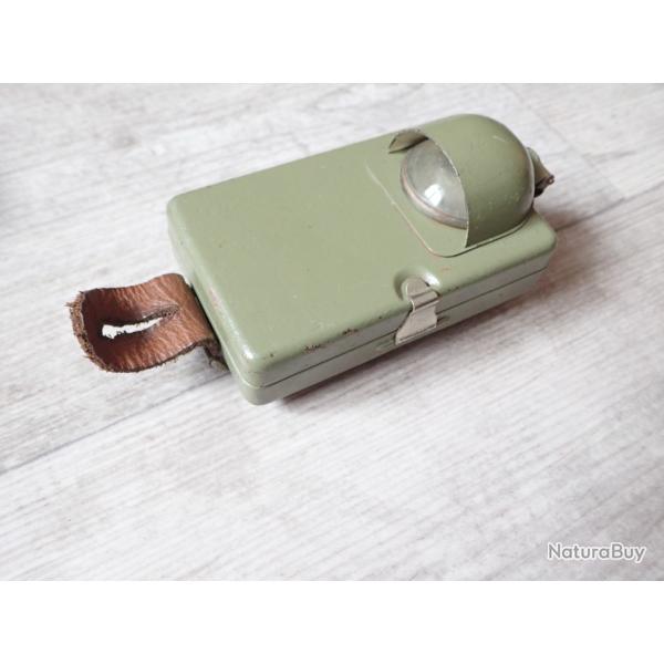 Lampe de poche Suisse. Dotation individuelle r�glementaire