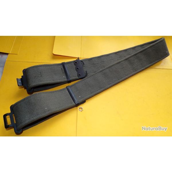 CEINTURON EN TISSU , ORIGINE A DETERMINER , LONGUEUR 110 CM  VENDU EN BON  ETAT  VOIR PHOTOS . POUR