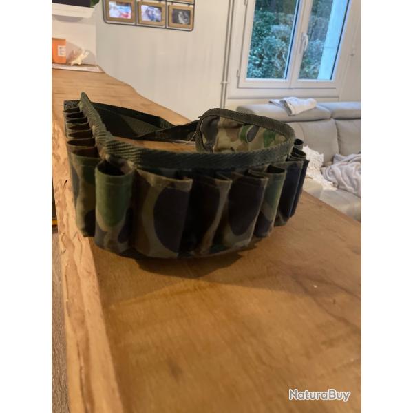 � vendre cartouchi�re camo calibre 12