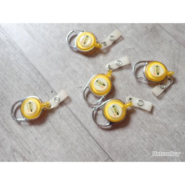 Porte-cl�s r�tractable (ficelle) ; Top pour forfait de ski, trousseau pour enfants : pas de perte