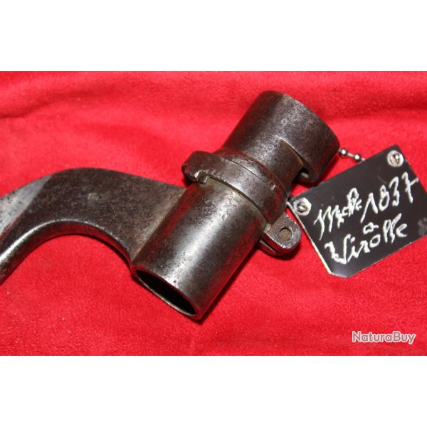 Baionnette 1837 a virole  Essai pour armement 1822
