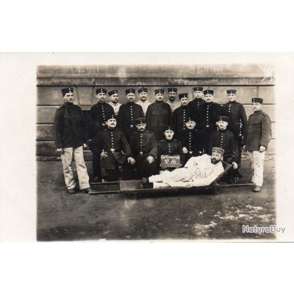 CPA -Photo - Un Groupe Soldats Allemands - N4170