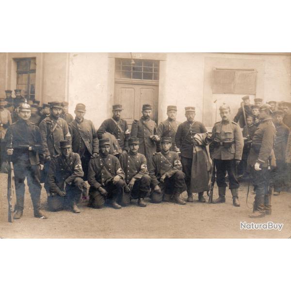 CPA -Photo -  Des Prisonniers Fran�ais par des Allemands - N�4174