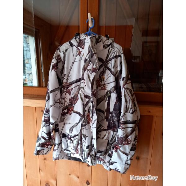 Veste chasse camo blanc solognac tr�s bon �tat
