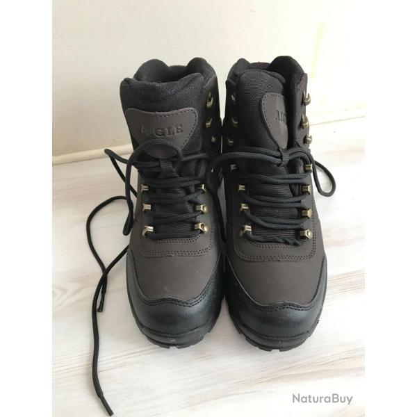 Chaussures Aigle Abond neuves taille 40
