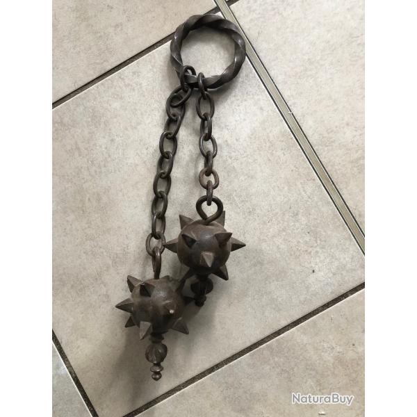 FLEAU D'ARME VIOLET LE DUC EN FER ENV 1,8 kg