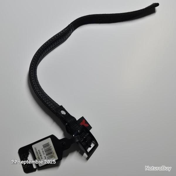Collier nylon confort noir pour chien de taille moyenne                       de maque martin sellie