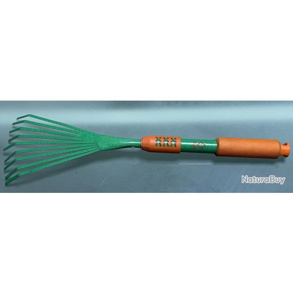 PETIT RATEAU A HERBE