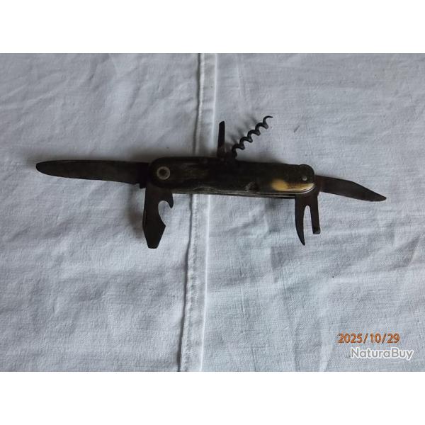 Couteau Suisse ancien � restaurer pour collectionneur.