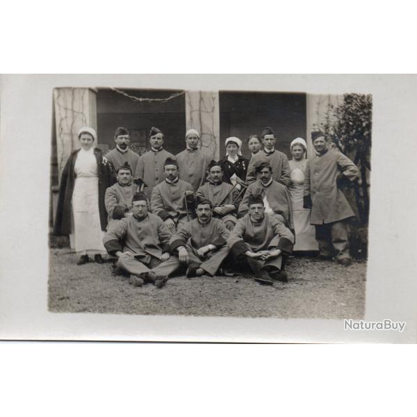 CPA - PHOTO Groupe Militaire  d'infirmi�res - N�4186