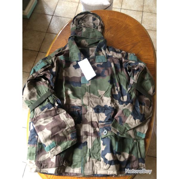 Veste camoufl�e tr�s grande taille XXL. 120M