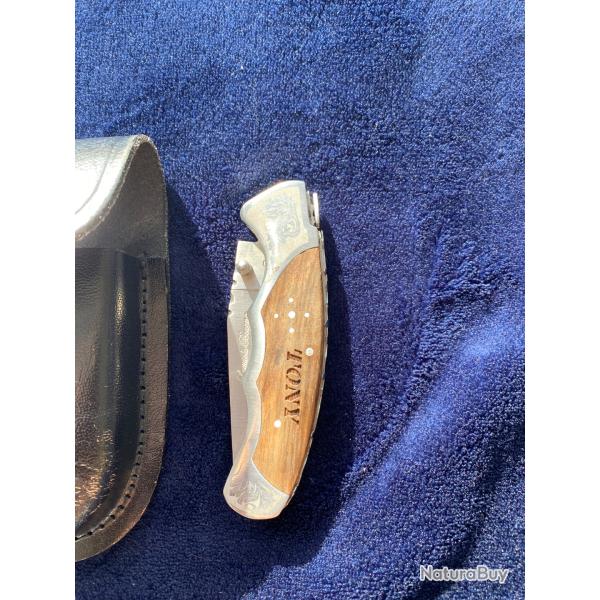 Couteau, personnalis�s  Tony