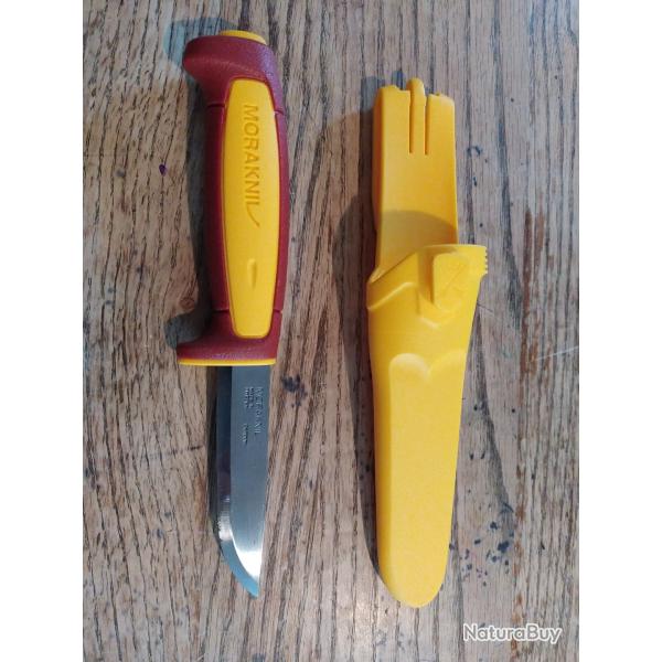 Couteau de randonn�e morakniv