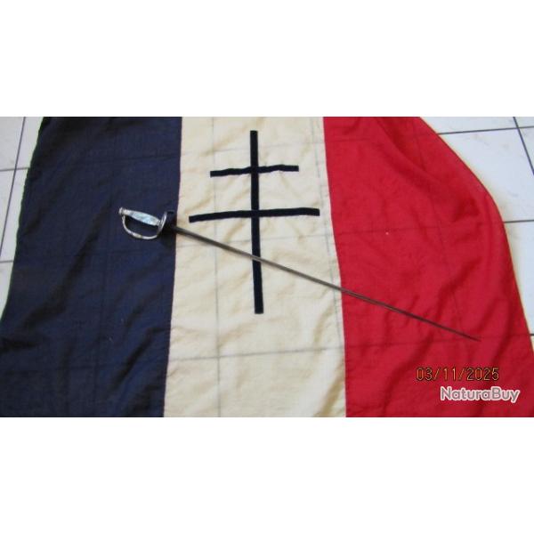 drapeau lib�ration 1944 France libre maquis r�sistance croix lorraine seconde guerre lib�