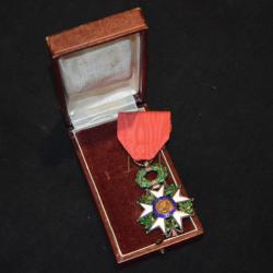 LEGION D'HONNEUR 1870 (OR-VERMEIL) DIPL&Ocirc;ME DE PIERRE VINCENS PASTEUR CHEVALIER 18 FEVRIER 1886