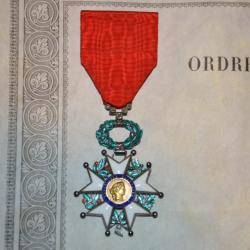 LEGION D'HONNEUR CHEVALIER 1870 (OR-VERMEIL) DIPLOME VINCENS PIERRE INGENIEUR EN RUSSIE-DATE 1906