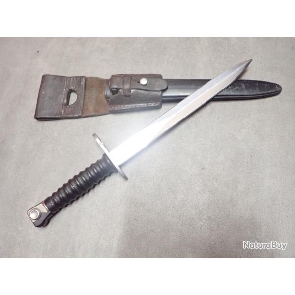 V142028 Baionnette Suisse FASS 57 Stgw 57 + porte fourreau en cuir