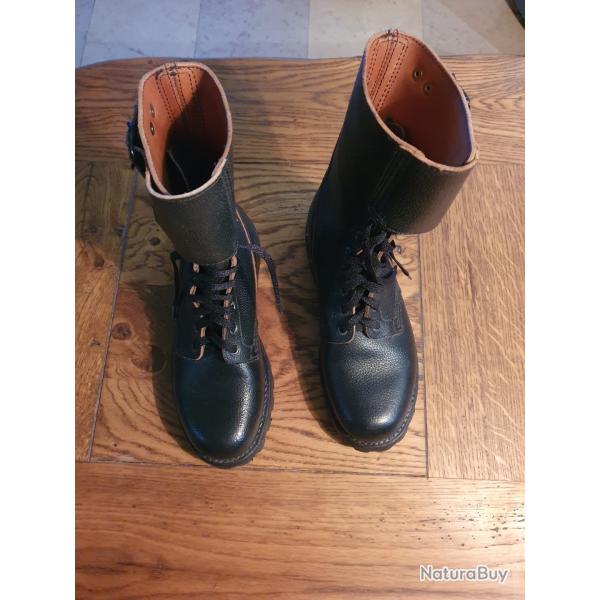 RANGERS COMME NEUVE EN 39