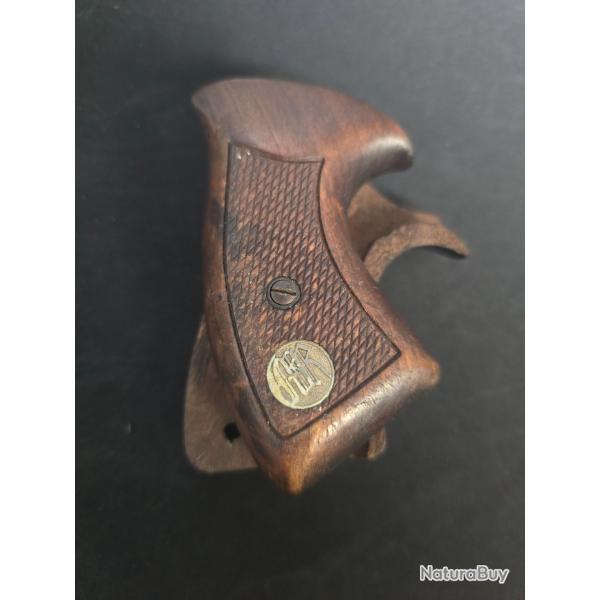 Crosse bois de noyer pour Manurhin MR88 ou sp�cial police.