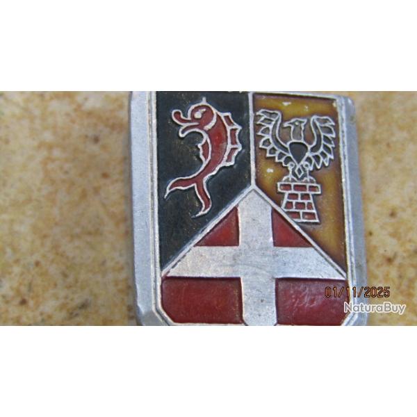 insigne pucelle Augis Lyon blason de Savoie jeunesse et montagne Chantier jeunesse Savoyard aluminiu