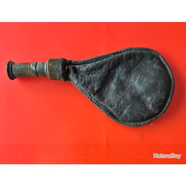 Poire � plomb en cuir
