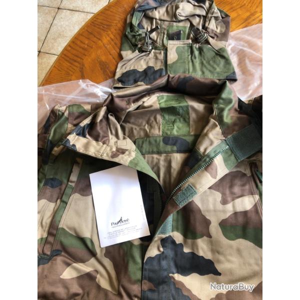 Veste camoufl�e grande taille 105/112M avec capuche